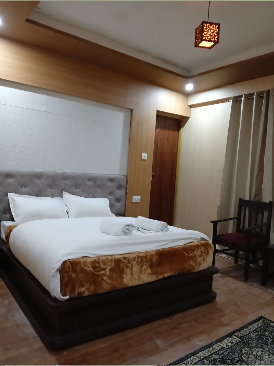 Hotel in Chamoli